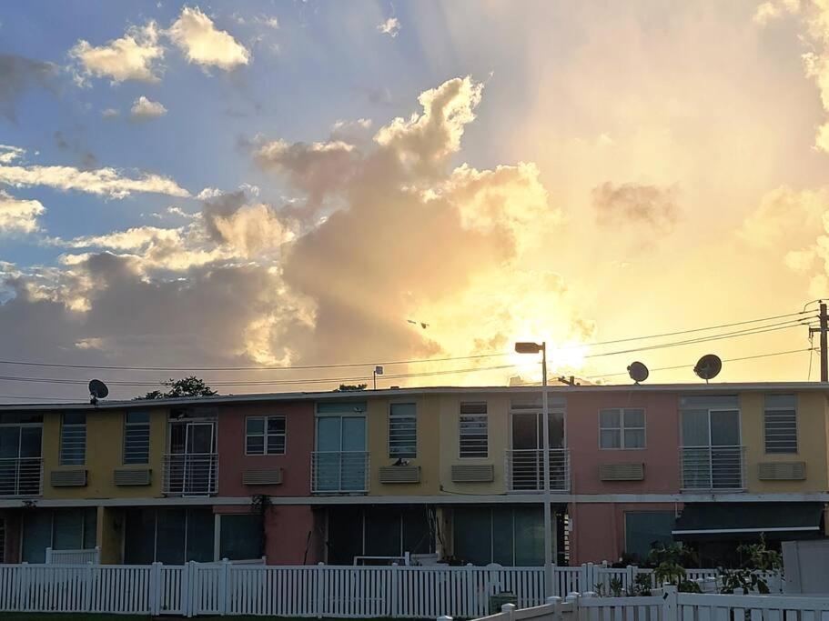 Near Islaverde Beach Home Carolina Puerto Rico. Bagian luar foto